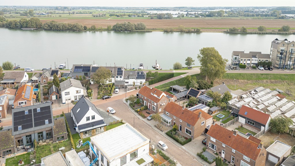 Wilhelminastraat 30 Andel_drone (6).jpg